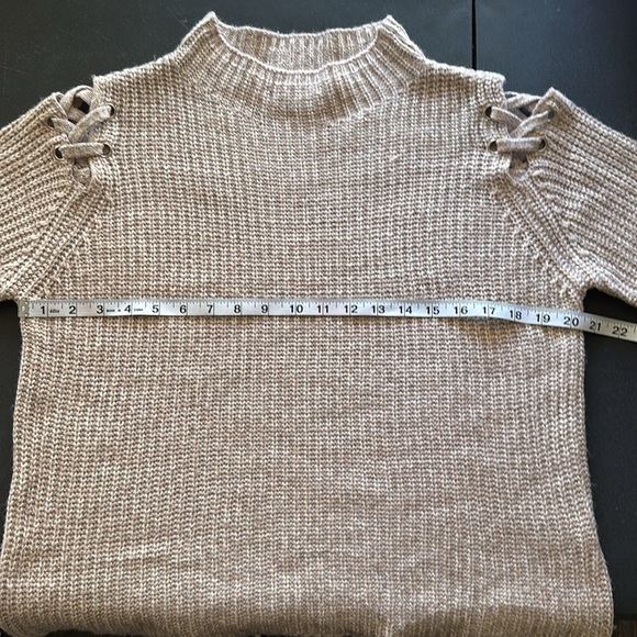 John + Jenn sweater - Picture 7 of 8